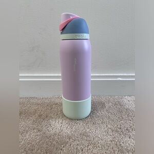 OWALA ColorDrop Good Egg 40oz FreeSip Water Bottle W/ Boot Guard